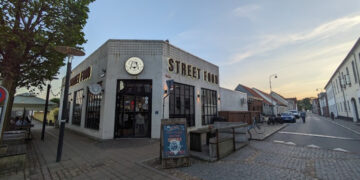 90’er fest i Fredericia: Cut’N’Move spiller hos Urbania Street Food